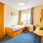 56 - Three Bed With Parking * ゴールウェイ