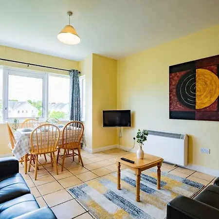56 - Three Bed With Parking *