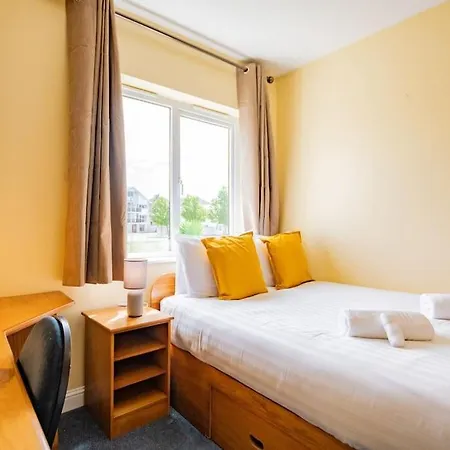 Apartment 56 - Three Bed With Parking
