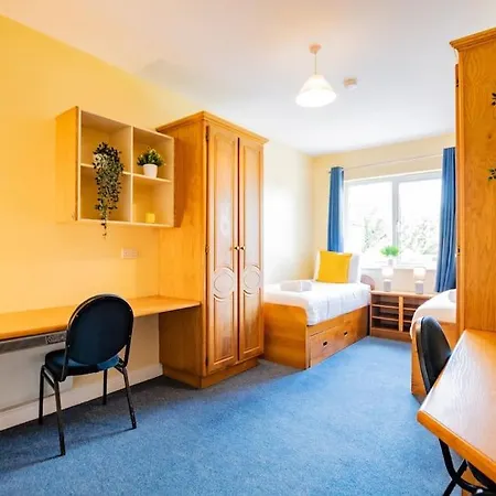 56 - Three Bed With Parking