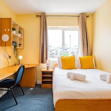 56 - Three Bed With Parking *