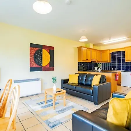 3 Bedroom Sleeps 5 Wifi Included Galway